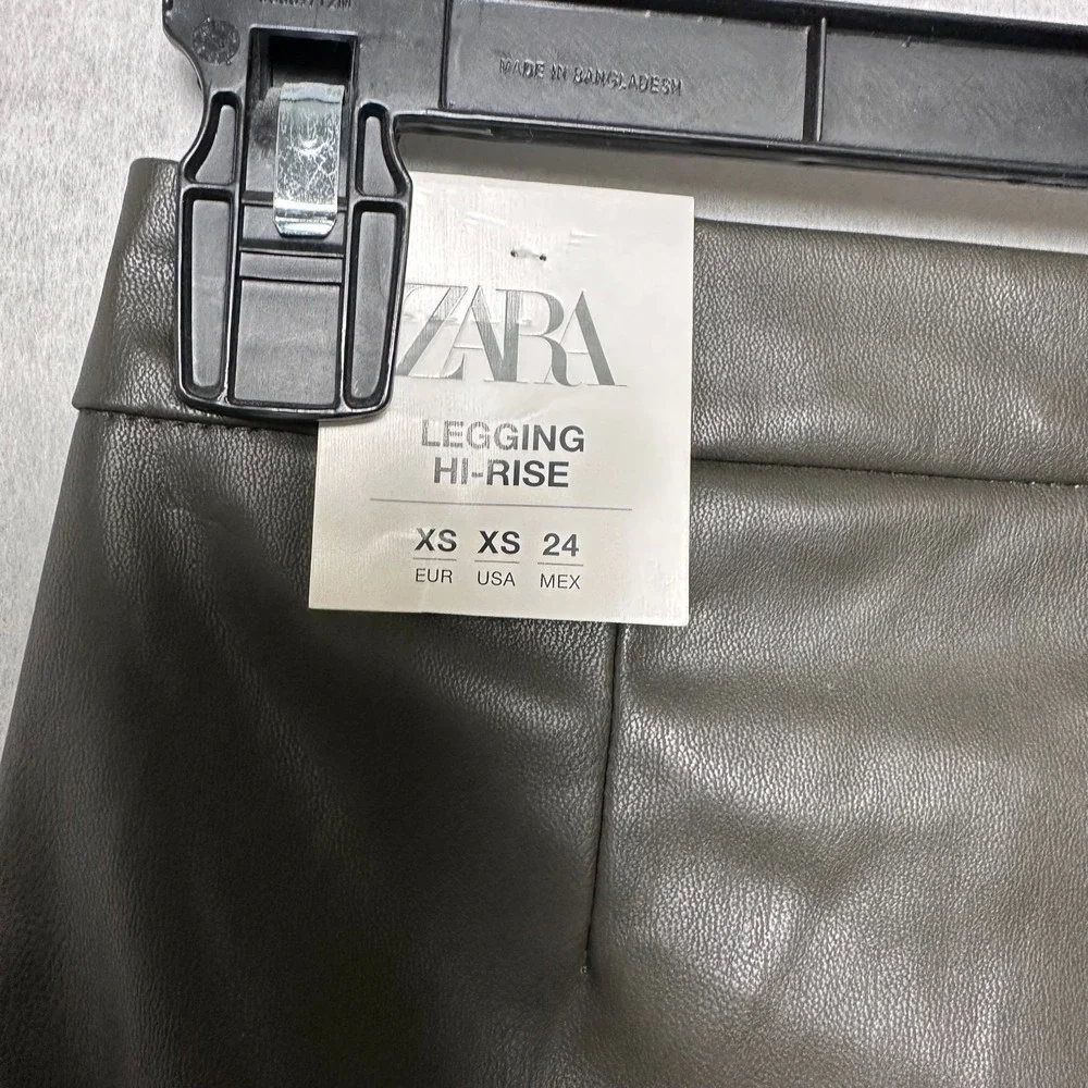 ZARA Black Faux Leather Leggings Hi-Rise Leggings Skinny Pants Size XS